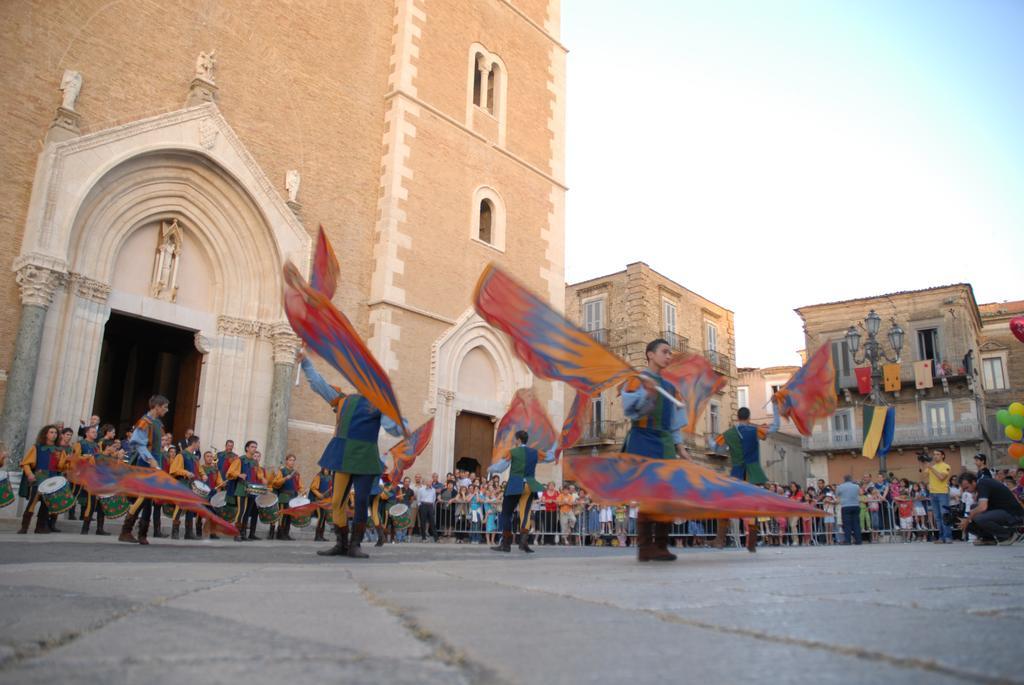 Hotel Sorriso Lucera Exterior photo